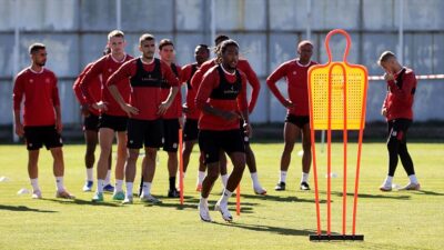 EMS Yapı Sivasspor Teknik Direktörü Servet Çetin, Trendyol Süper Lig'in