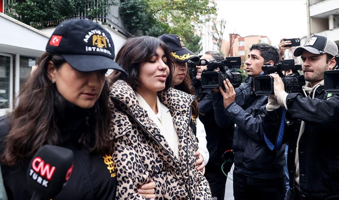 Sosyal medya fenomenleri Bahar Candan ve Nihal Candan adliyeye sevk edildi Suç gelirlerini aklama iddiasıyla gözaltına alınan sosyal medya fenomenleri Alisya