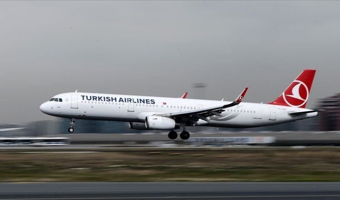 Türk Hava Yolları (THY) yarın İstanbul'da beklenen olumsuz hava koşulları