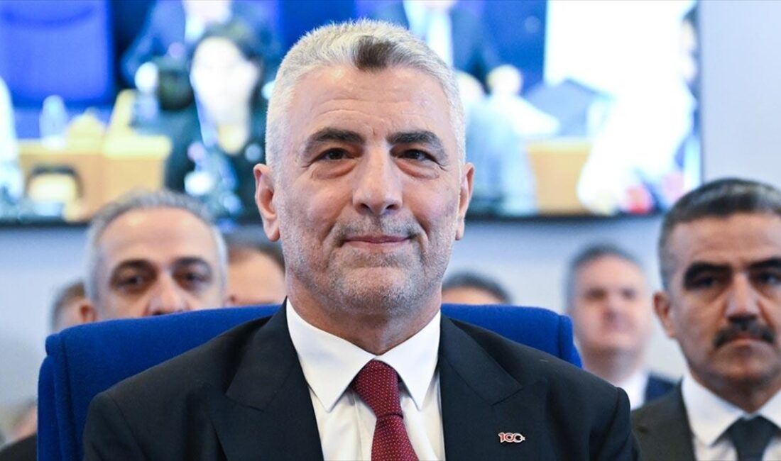 Ticaret Bakanı Ömer Bolat, katma değerli ürün ihracatında artış yaşandığını