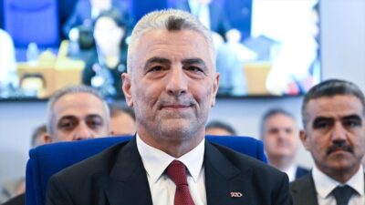 Ticaret Bakanı Ömer Bolat, katma değerli ürün ihracatında artış yaşandığını