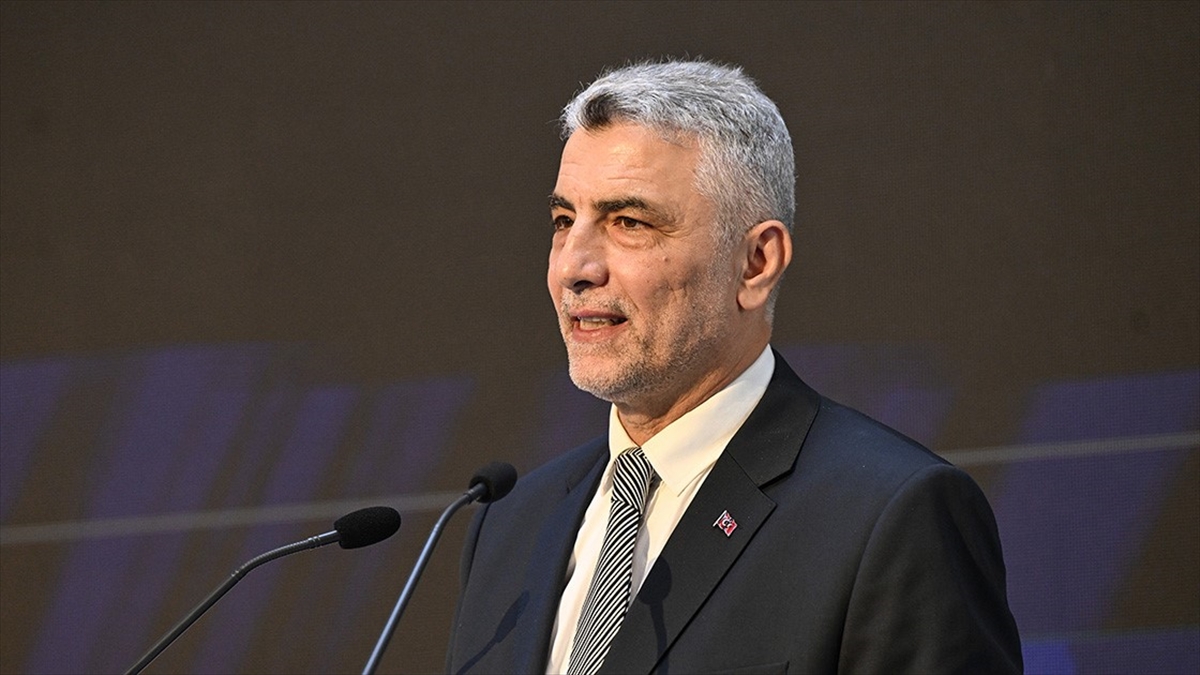 Ticaret Bakanı Ömer Bolat, Türkiye'nin 3'üncü çeyrekte verisi açıklanan G-20