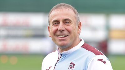 Bordo-mavili takım, Abdullah Avcı'nın ayrılmasının ardından Orhan Ak, İhsan Derelioğlu