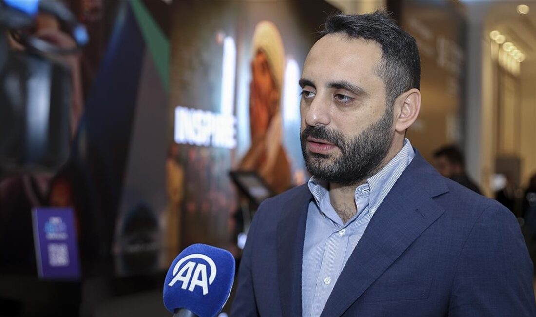 TRT Genel Müdür Yardımcısı Varol, TRT'nin dijital platformu Tabii'yi anlattı Türkiye Radyo Televizyon Kurumu (TRT) Genel Müdür Yardımcısı Ziyad Varol,