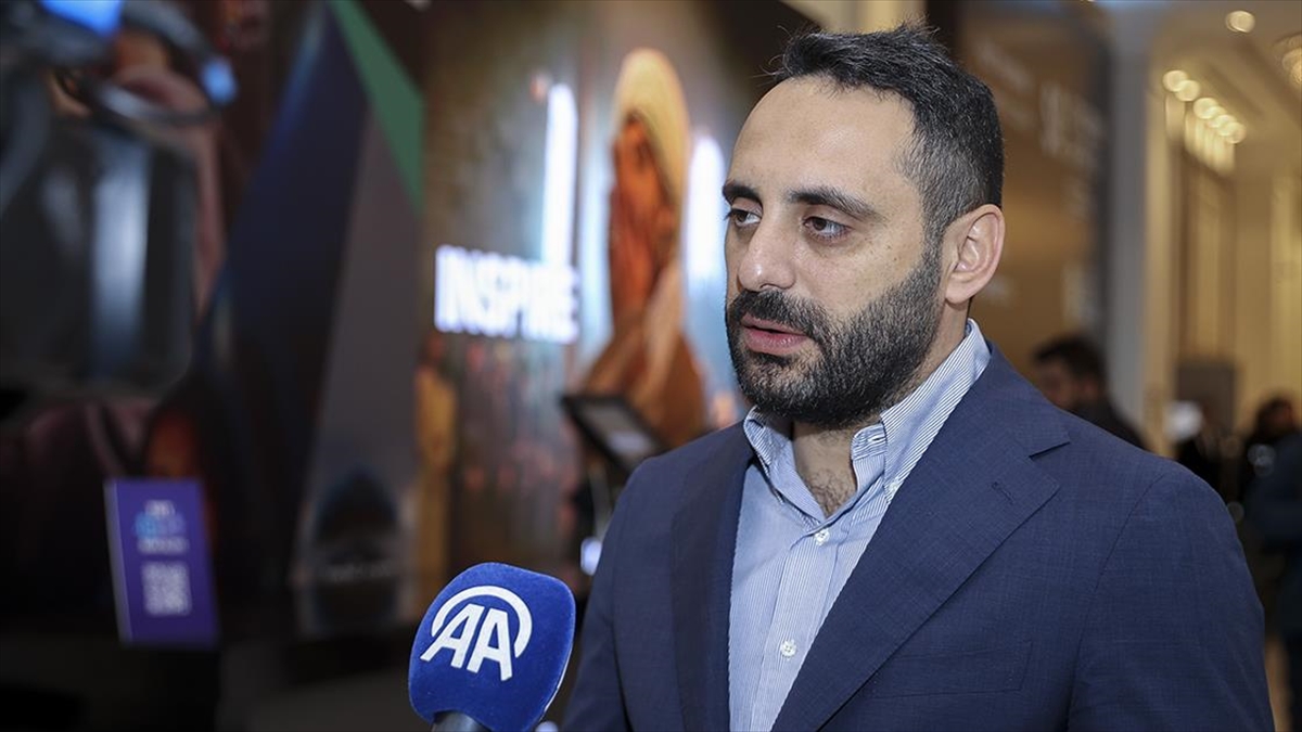 Türkiye Radyo Televizyon Kurumu (TRT) Genel Müdür Yardımcısı Ziyad Varol,