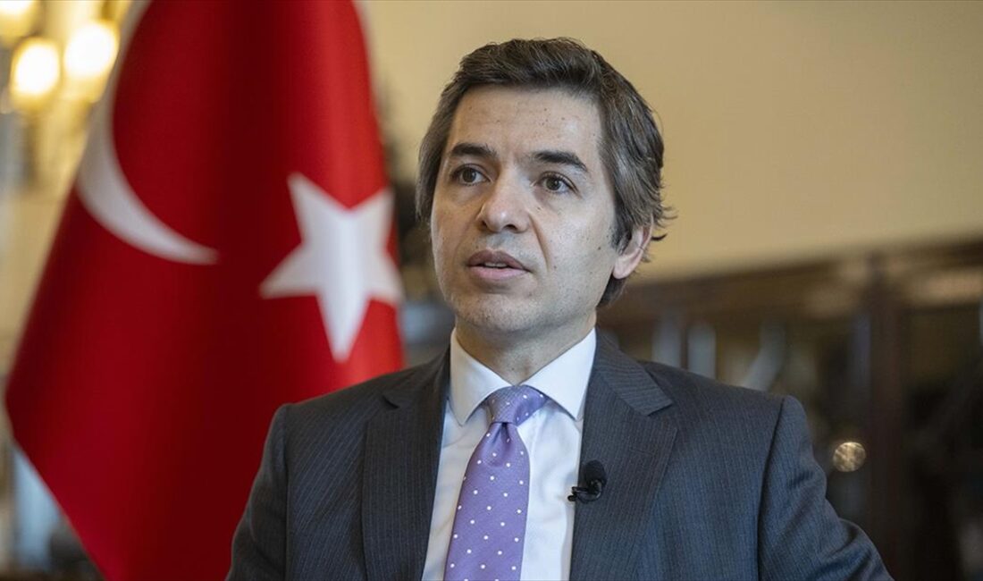 Türkiye ve Birleşik Krallık, Serbest Ticaret Anlaşması'nın (STA) kapsamının genişletilerek