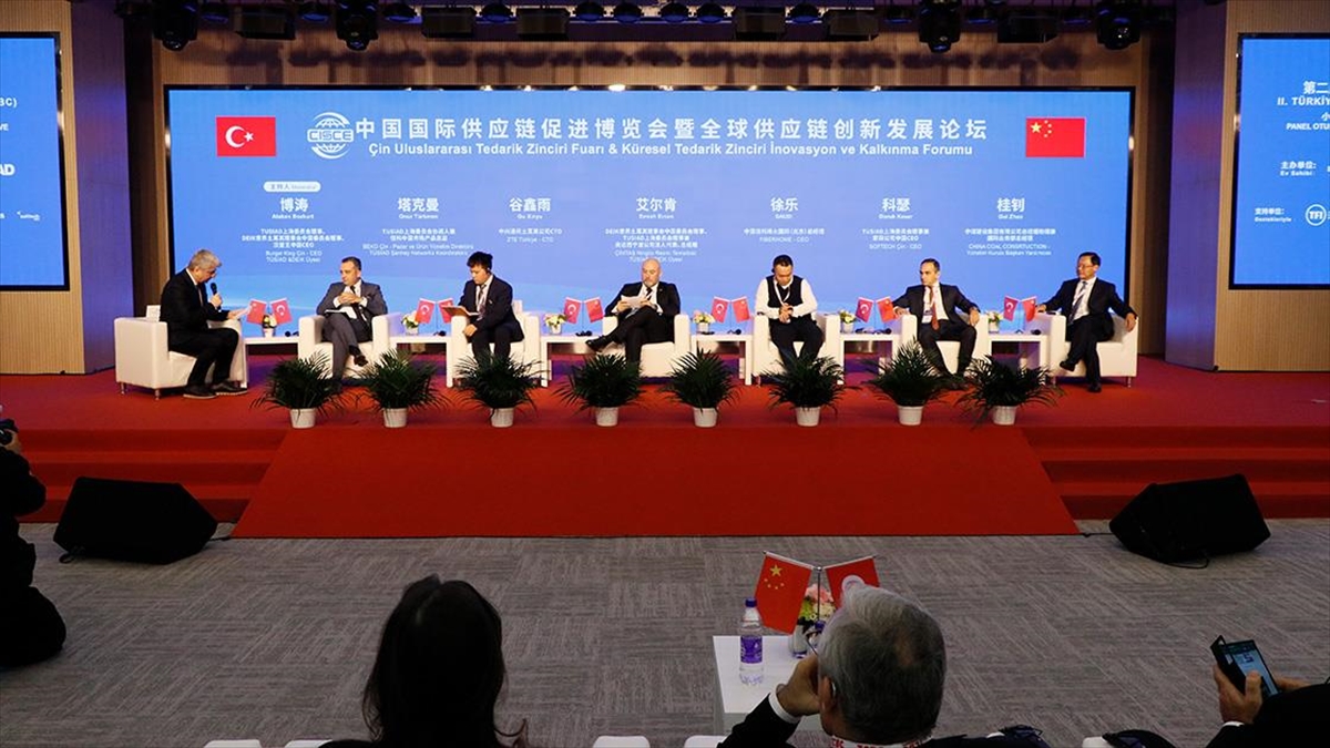 Pekin'de düzenlenen 2. Türkiye-Çin İş Konferansı'nda iki ülkenin sürdürülebilir ekonomik