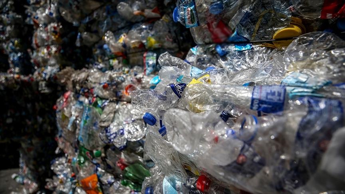 Türkiye'de geçen yıl imalat sanayi iş yerleri, maden işletmeleri, termik