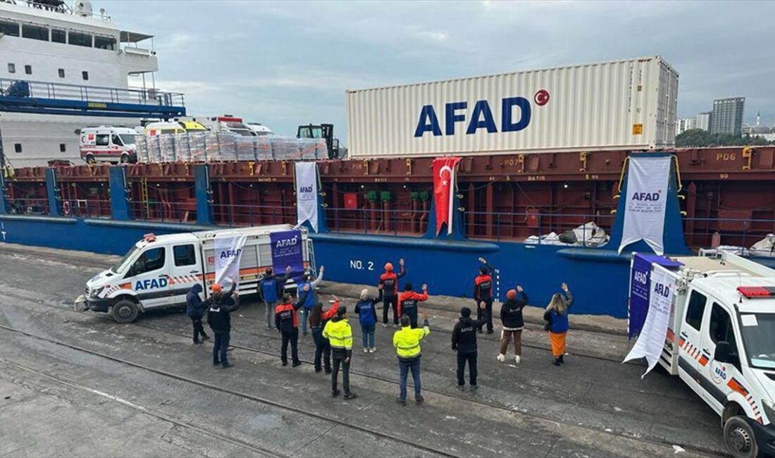 Türkiye'den Gazze'ye insani yardım malzemesi taşıyan ikinci gemi Mısır'a doğru yola çıktı Yaklaşık 1500 ton insani yardım malzemesi taşıyan geminin yarın El