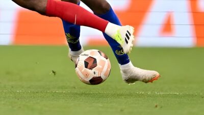 UEFA Avrupa Ligi 2023-2024 sezonu gruplarında 5. hafta maçları, yarın