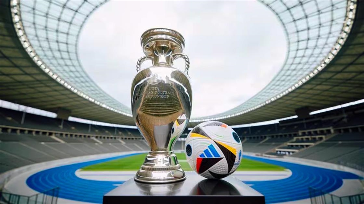 UEFA, Almanya'da düzenlenecek 2024 Avrupa Futbol Şampiyonası'nda (EURO 2024) kullanılacak