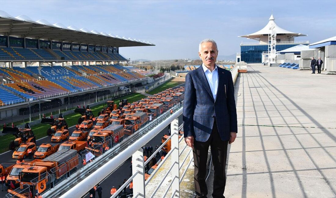 ANKARA (AA) – Uraloğlu, X sosyal medya hesabından kış lastiğinin