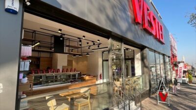 İSTANBUL (AA) – Vestel'in Bursa Osmangazi'deki Fomara mağazasında Kafe Vesto