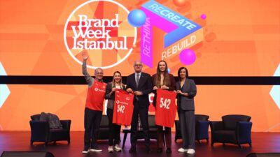 İSTANBUL (AA) – Vodafone, voleybol alanında başlattığı yeni sponsorluğunu, Brand