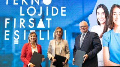 İSTANBUL (AA) – Yapı Kredi Genel Müdür Yardımcısı Özden Önaldı,