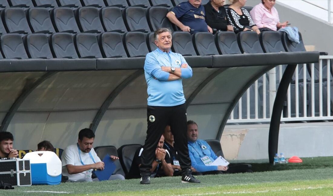 Teknik direktör Yılmaz Vural'ın ilk maçına çıktığı TFF 2. Lig
