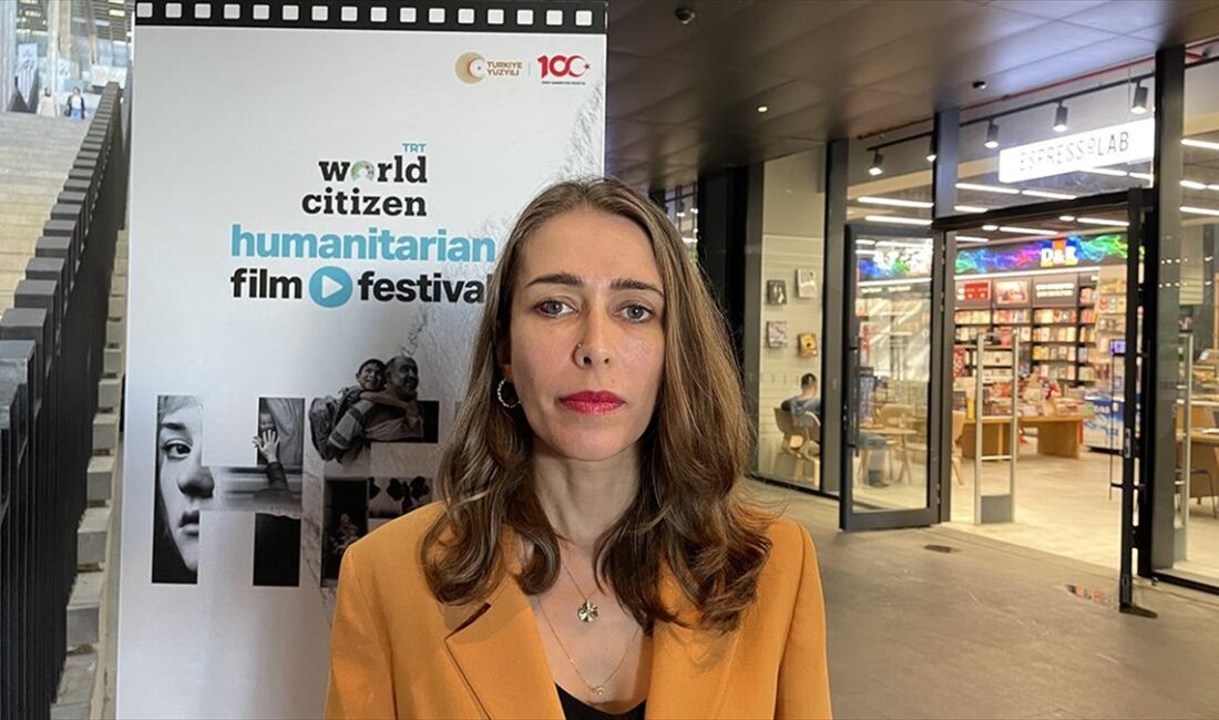 Yönetmenliğini ve senaristliğini üstlendiği "Borç" adlı filmiyle festivallerden ödülle dönen