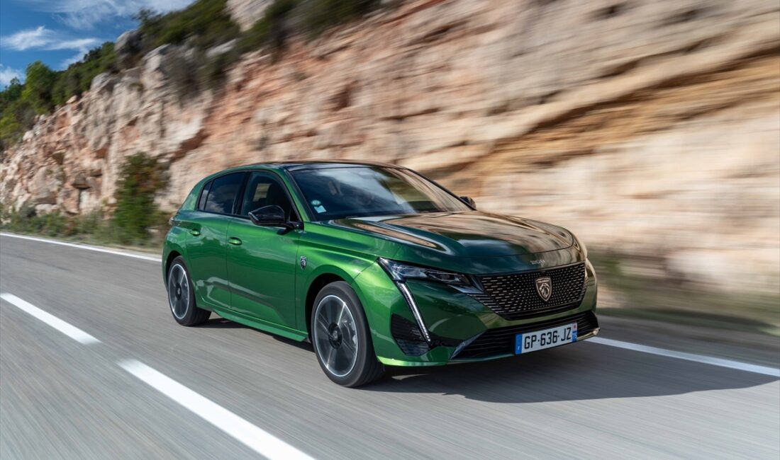 - Peugeot, Kasım 2023 itibarıyla, 1 milyon 565 bin TL'lik