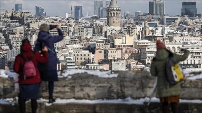 Türkiye Turizm Yatırımcıları Derneği (TTYD) Başkanı Oya Narin, turizmin gayrisafi