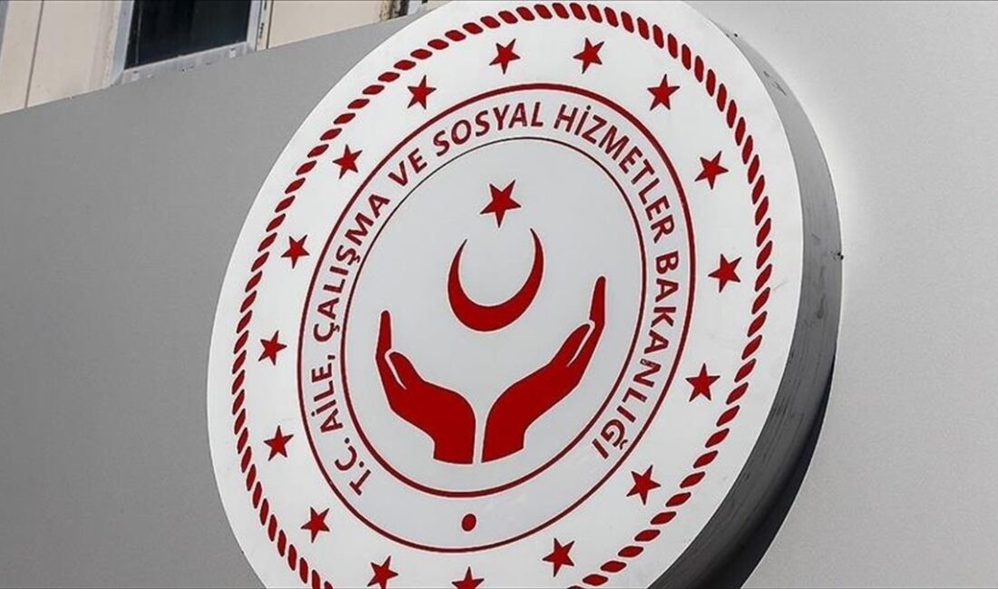 Bakan Göktaş, gazeteci Can Ataklı'nın, şehit aileleri aleyhindeki söylemleriyle ilgili