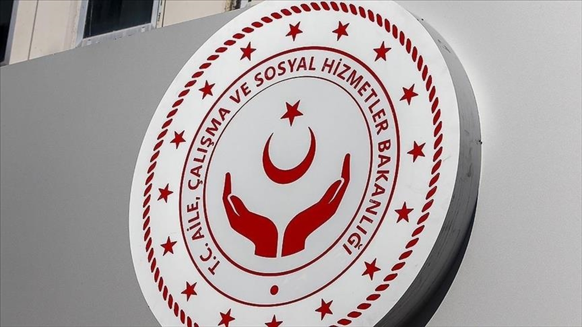 Bakan Göktaş, gazeteci Can Ataklı'nın, şehit aileleri aleyhindeki söylemleriyle ilgili