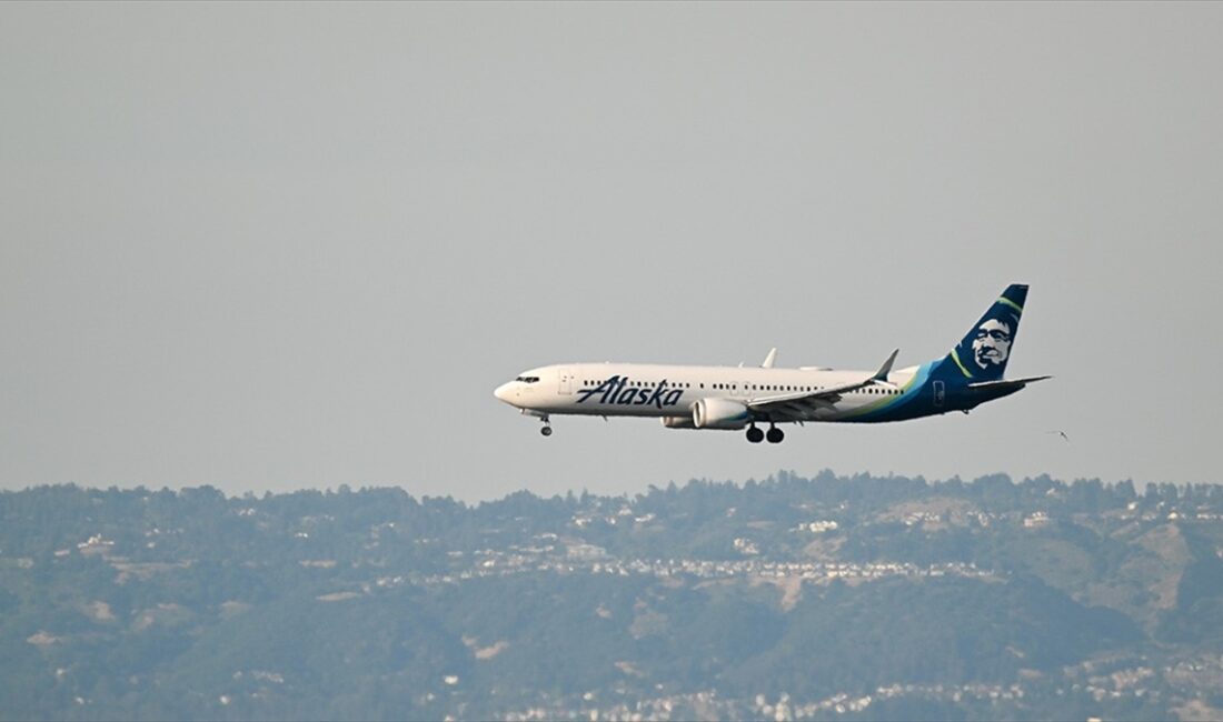 ABD'li hava yolu şirketi Alaska Air, Hawaiian Havayollarını satın almak
