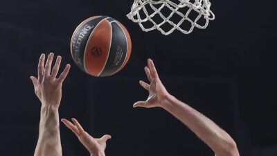 Anadolu Efes Erkek Basketbol Takımı, THY Avrupa Ligi'nin 15. haftasında