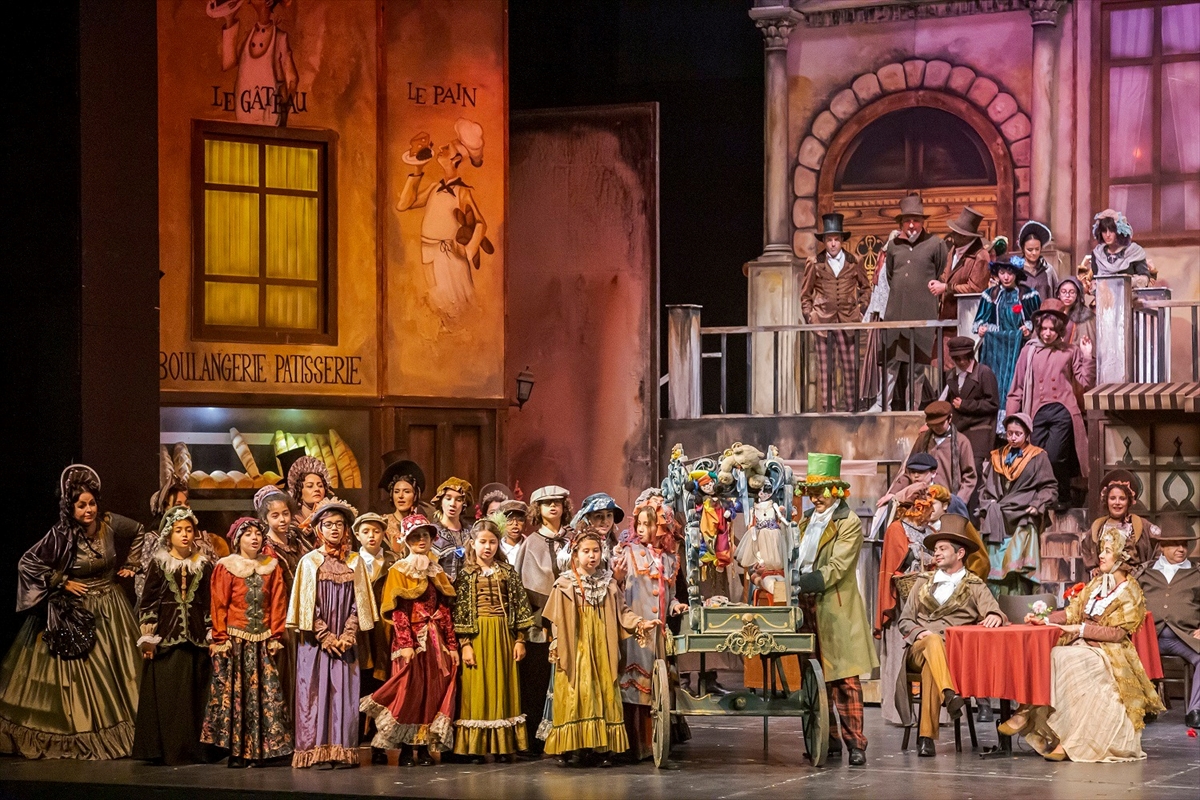 Antalya Devlet Opera ve Balesi “La Boheme” operasını sahneleyecek