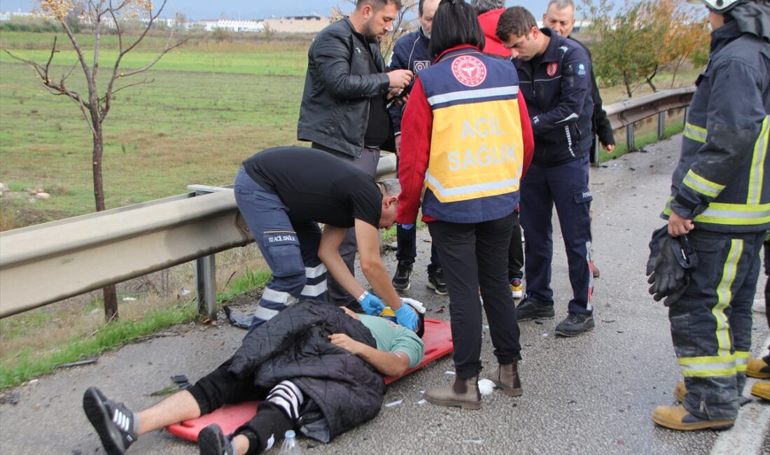 ANTALYA (AA) – Antalya'nın Serik ilçesinde meydana gelen trafik kazasında