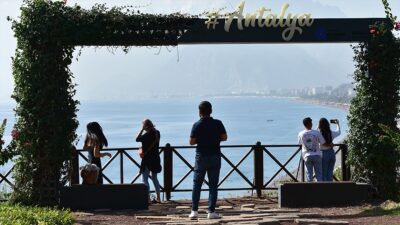 Antalya'ya, 1 Ocak-30 Kasım döneminde gelen turist sayısı 15 milyon