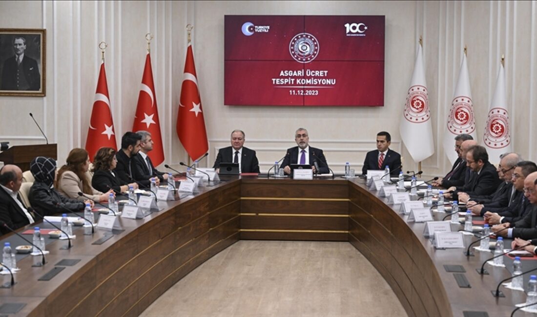 Asgari Ücret Tespit Komisyonu'nun yeni yılda geçerli olacak asgari ücret