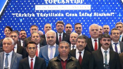 ANTALYA (AA) – Adalet Bakanı Yılmaz Tunç, "Terör örgütleriyle mücadelemizden