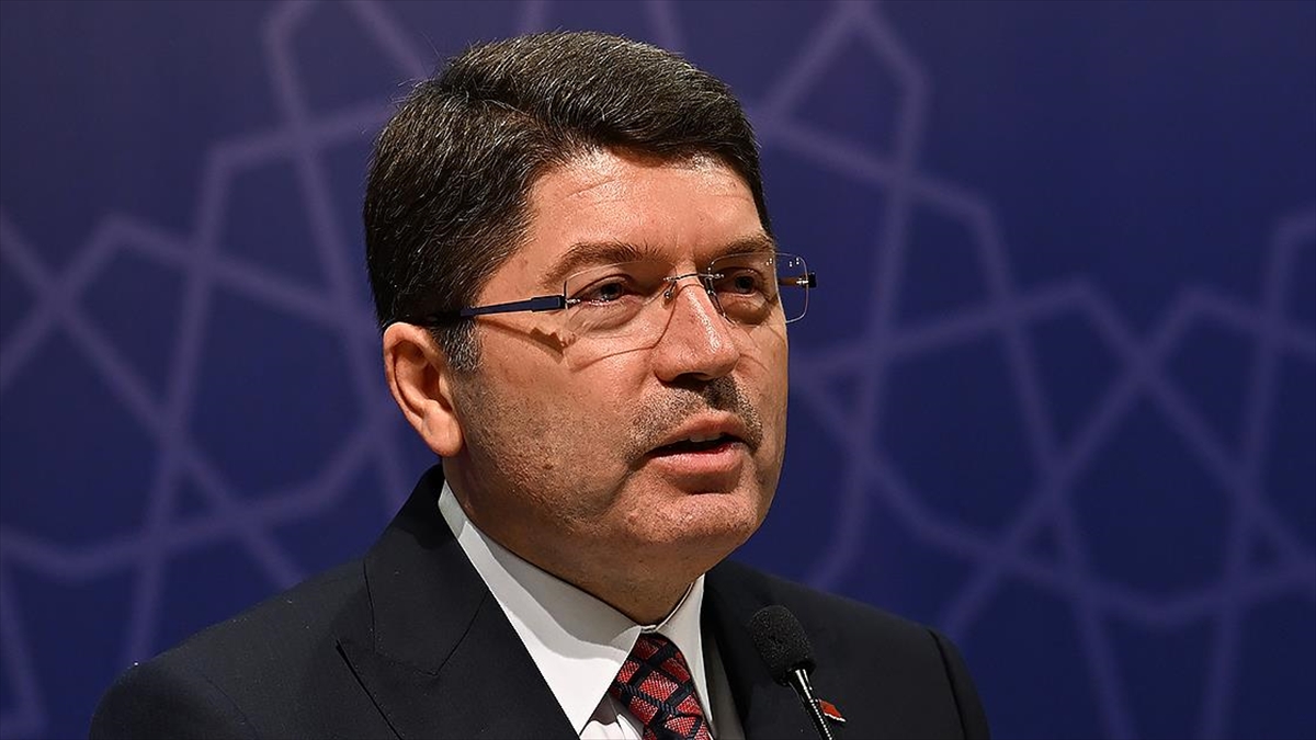ANKARA (AA) – Adalet Bakanı Yılmaz Tun&ccedil;, sosyal medya hesabından