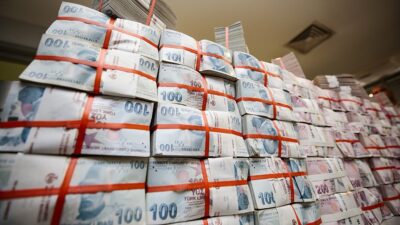 Sektörün mevduatı 14 trilyon 874,3 milyar lira, kredi hacmi ise
