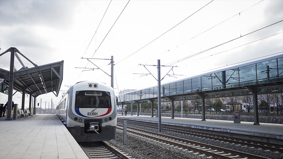 Başkentray, Marmaray, İZBAN ve Gayrettepe-İstanbul Havalimanı Metrosu, 1 Ocak Pazartesi