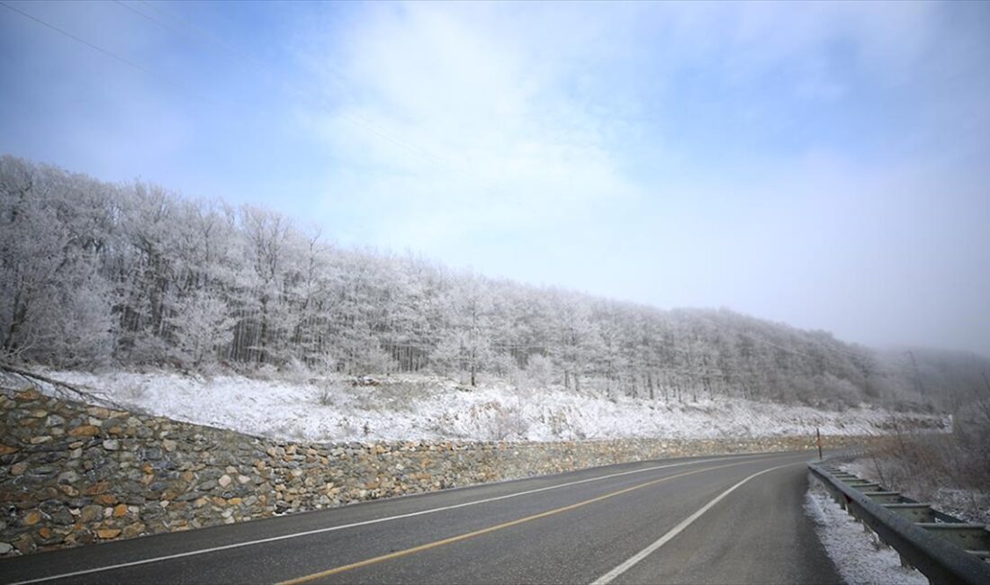 Bazı illerde kar yağışı Türkiye genelinde bazı illerde kar yağışı etkili oldu.