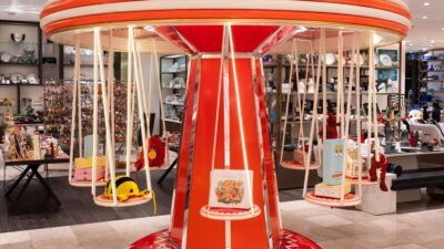 - Etkinliklerde, hediye kişiselleştirme alanları, söyleşi ve "workshop"lar, canlı DJ