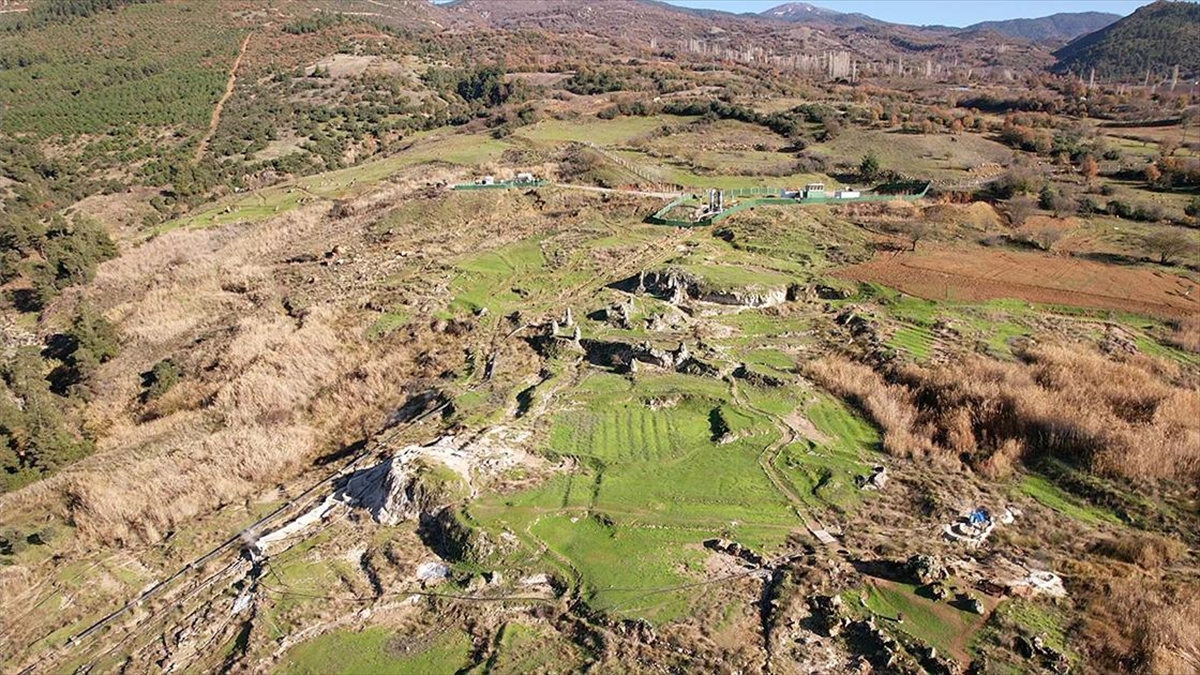 Balıkesir'in Sındırgı ilçesinde, "Doğa Koruma ve Alan Yönetiminde Yeni Yaklaşımlar"