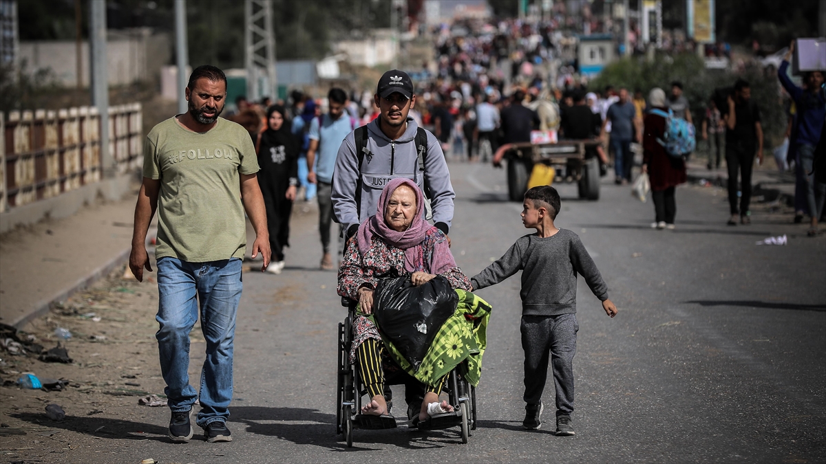 BM Raportörü, "İsrail güçlerinin, Filistinlileri zararsız görünseler dahi ateş edilmeleri