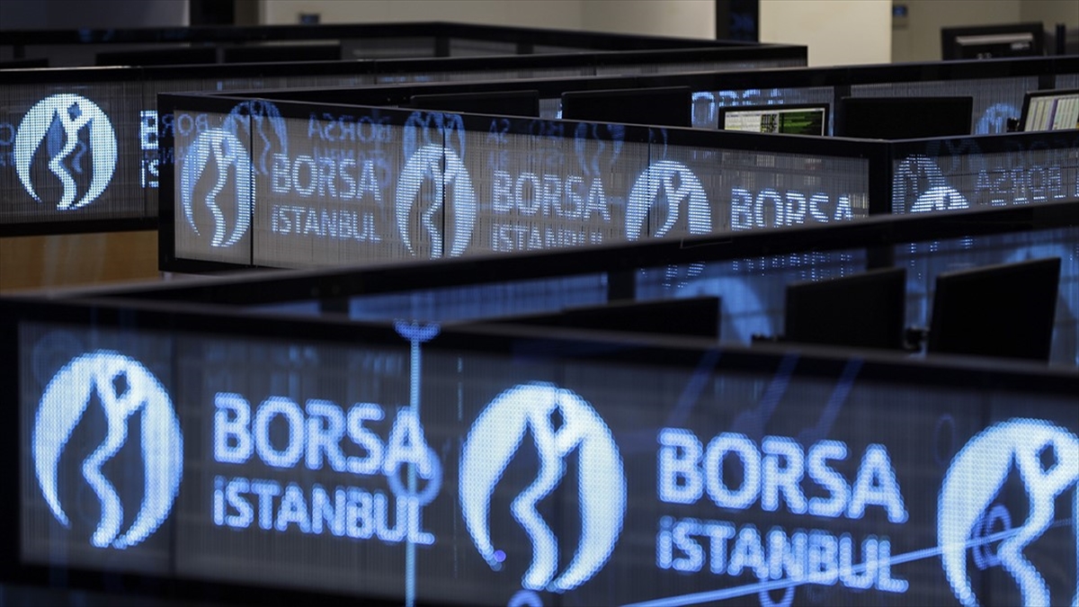 Borsa İstanbul'da BIST 100 endeksi, günü yüzde 0,76 değer kazanarak