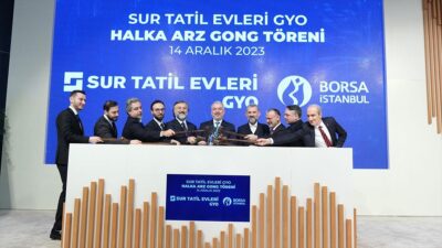 Sur Yapı çatısı altında faaliyet gösteren Sur Tatil Evleri Gayrimenkul
