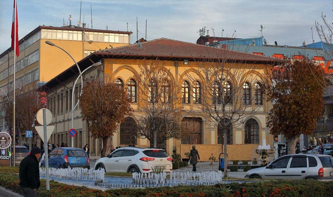 Çorum'da 1923'te kütüphane olarak inşa edilen, 1960'tan bu yana ise