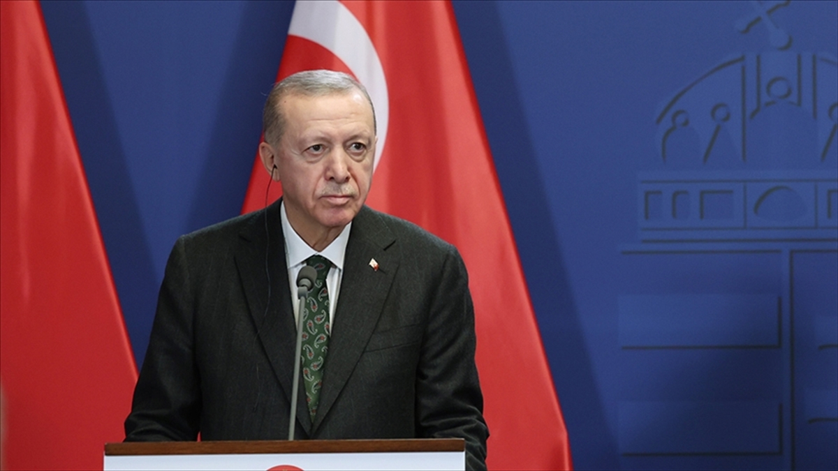 Cumhurbaşkanı Erdoğan: "Orban'la akdettiğimiz ortak siyasi bildiri ile stratejik ortaklık