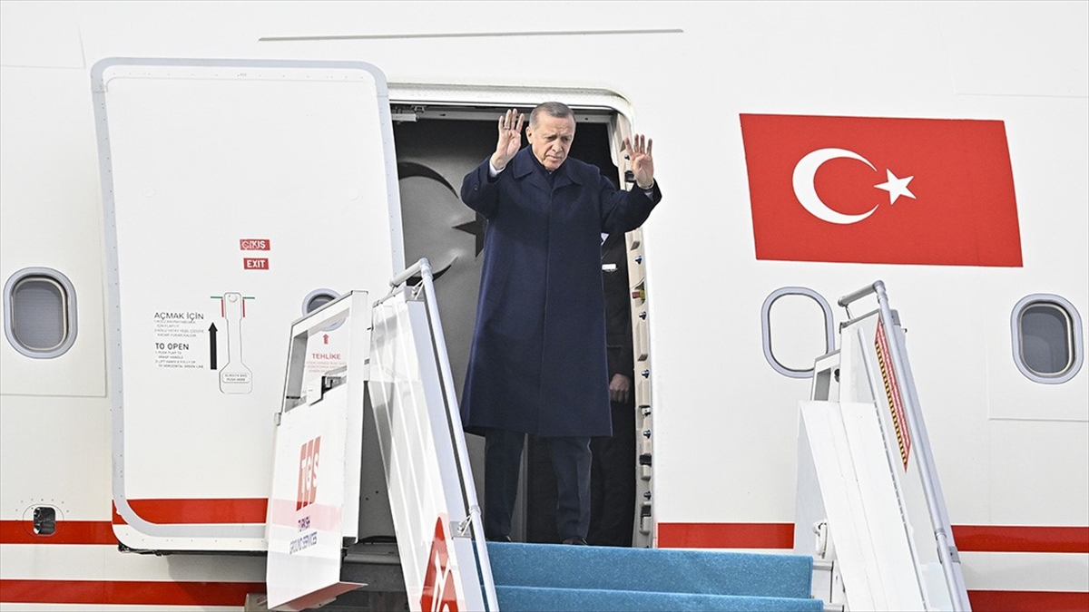 Cumhurbaşkanı Recep Tayyip Erdoğan, resmi ziyarette bulunmak üzere özel uçak