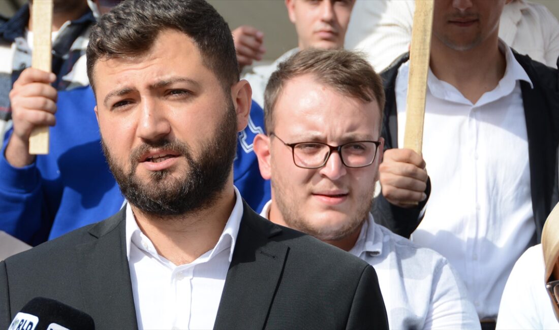 Cumhurbaşkanı ve AK Parti Genel Başkanı Recep Tayyip Erdoğan, kalp