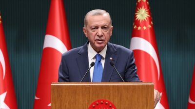 Cumhurbaşkanı Recep Tayyip Erdoğan, Irak'ın kuzeyinde şehit düşen Mehmetçiklerin ailelerine