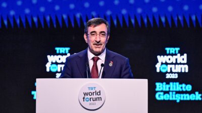 Cumhurbaşkanı Yardımcısı Cevdet Yılmaz, "(Gazze'de) Çatışmanın kalıcı ve adil çözümü,