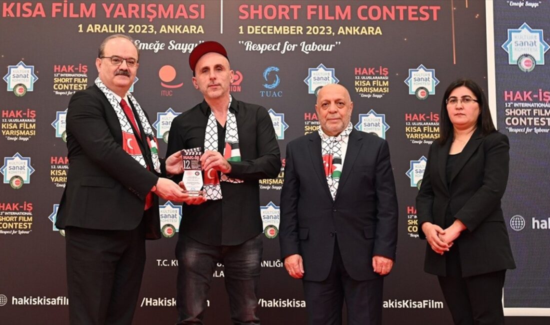 HAK-İŞ'in düzenlediği Uluslararası Kısa Film Yarışması'nda, "Pant" isimli filmiyle ikinci