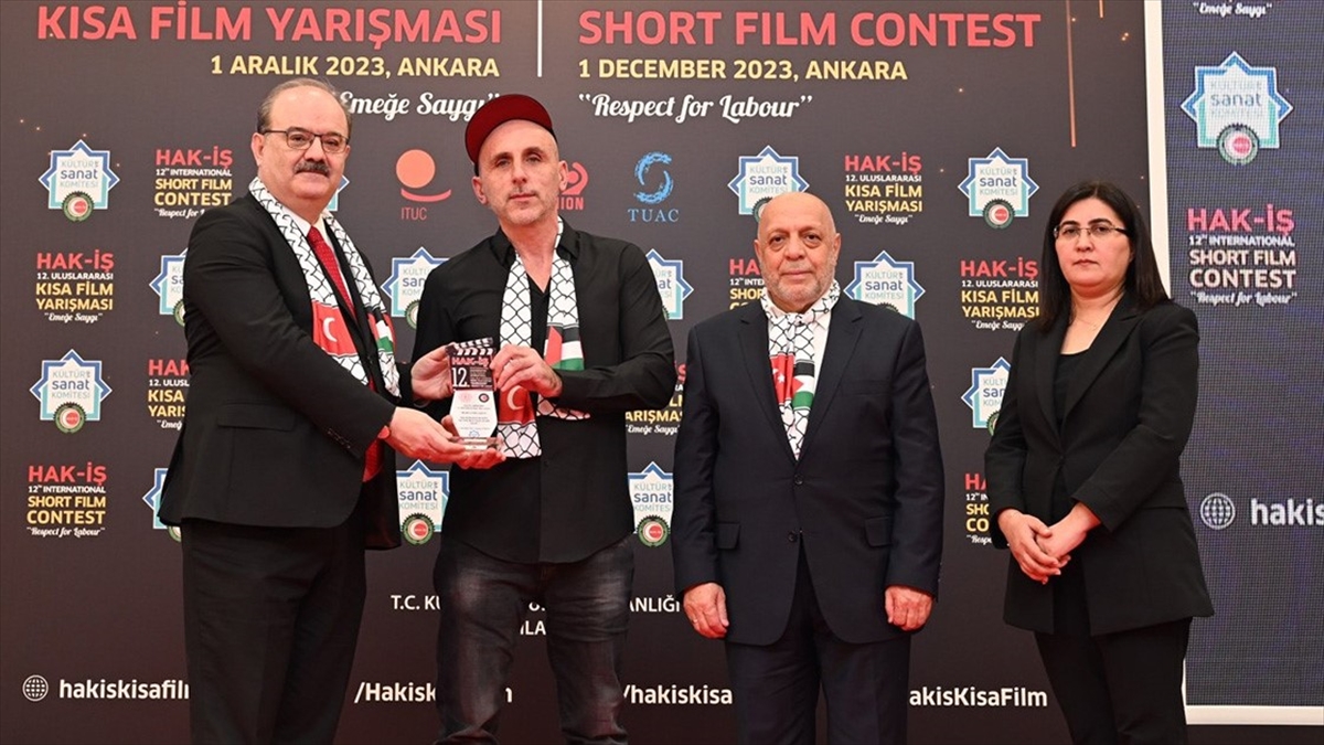 HAK-İŞ'in düzenlediği Uluslararası Kısa Film Yarışması'nda, "Pant" isimli filmiyle ikinci