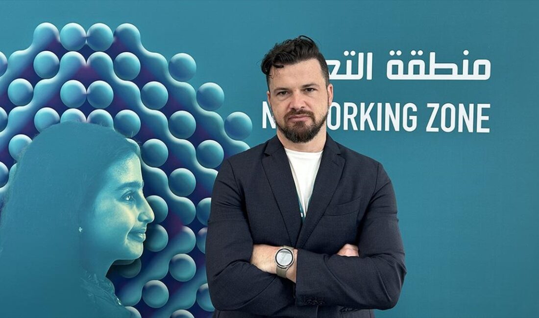 Dezenformasyon alanında uzman Jones: “Resmi İsrail hesaplarının dezenformasyon yaydığını gördük” Hamad bin Khalifa Üniversitesinde Dijital Beşeri Bilimler ve Topluluklar Doçenti